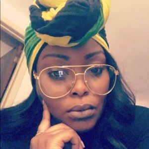 Meet your Posher, Shanese